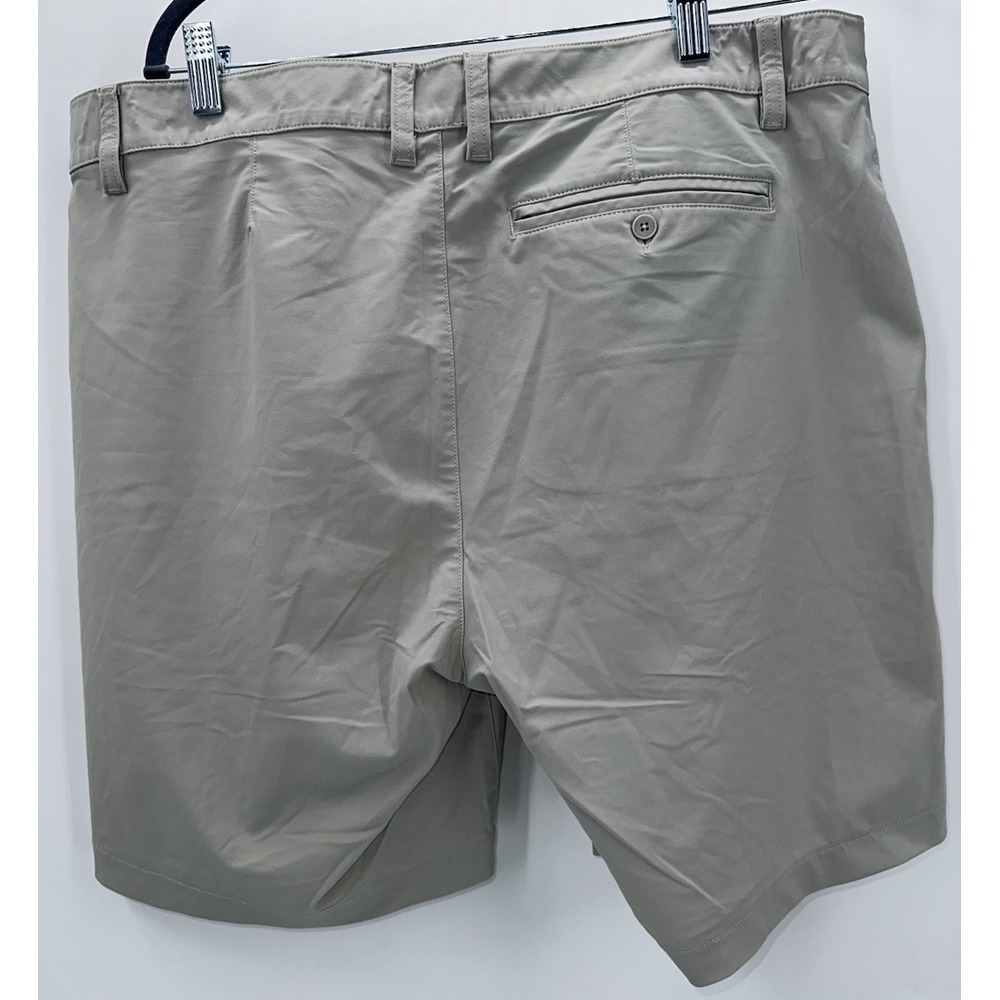 Rhone Shorts Men 38 Beige Resort Performance Stretch Golf Wicking Chino 8"
